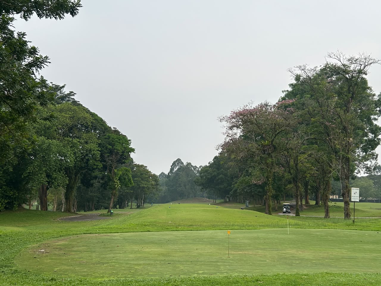 Meru Valley Club gallery photograph 4